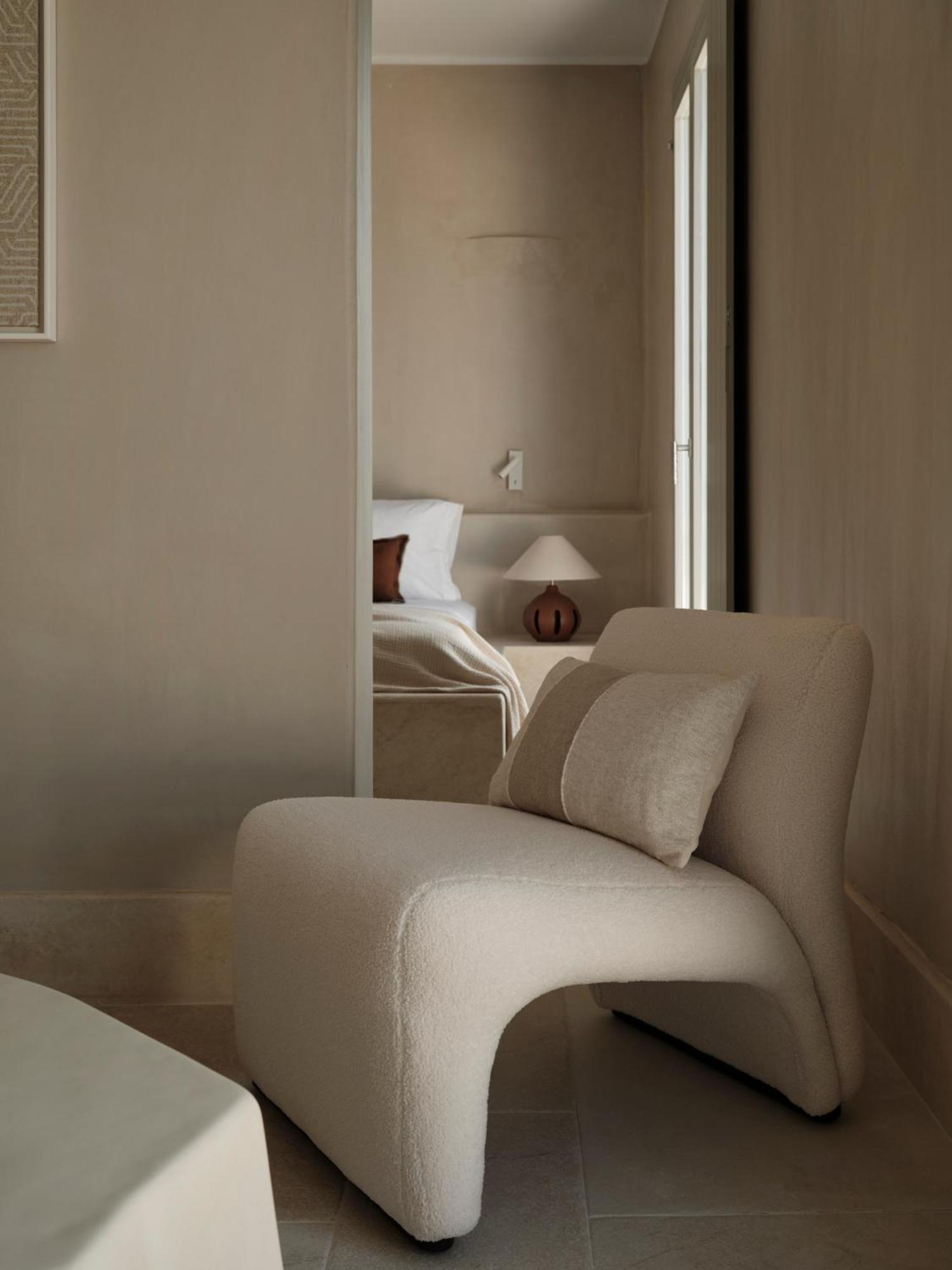 Akria Seaside Suites Náusza Kültér fotó