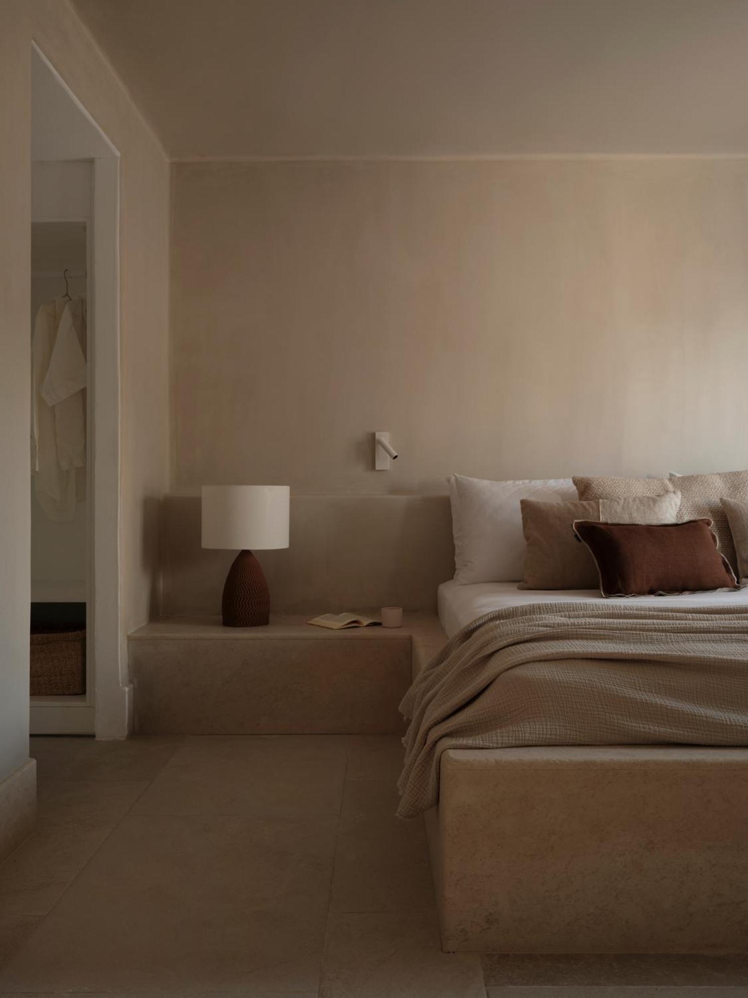 Akria Seaside Suites Náusza Kültér fotó